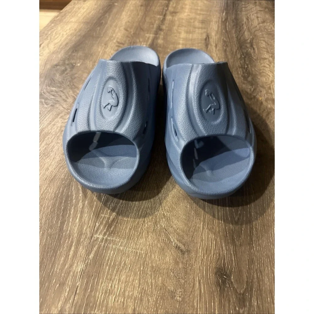 Men's Lightweight Slip-On Sandal - Blue